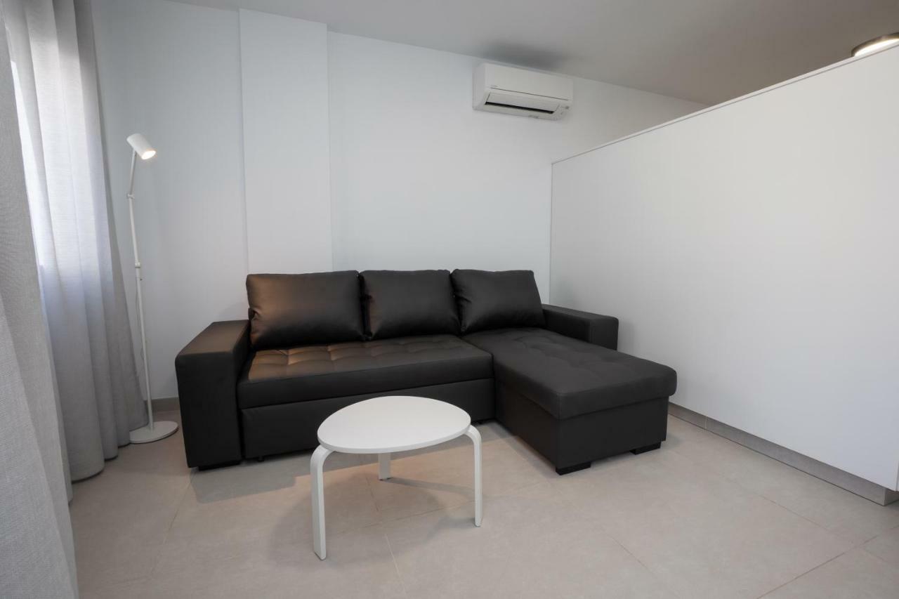 Apartamentos Mombasa 1 Planta نيرخا المظهر الخارجي الصورة