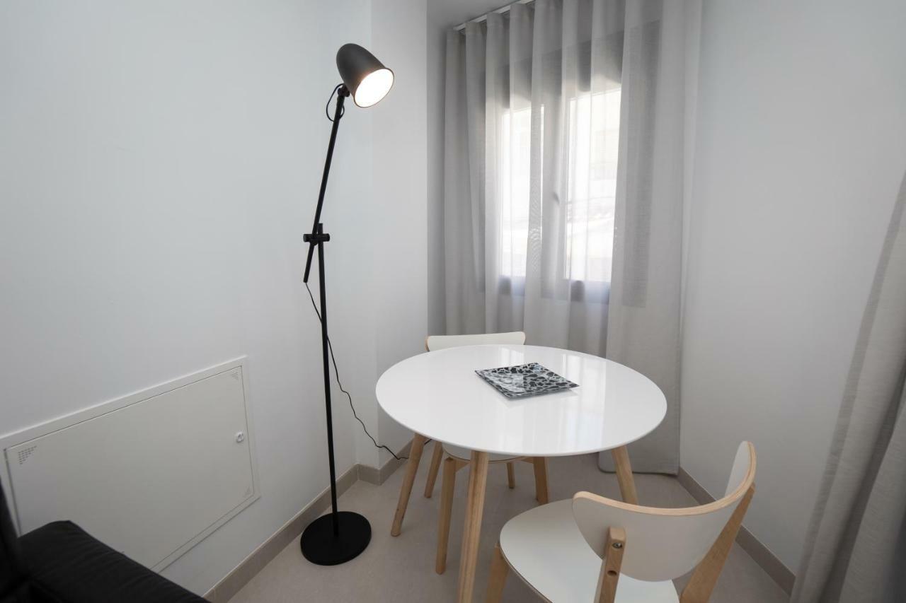 Apartamentos Mombasa 1 Planta نيرخا المظهر الخارجي الصورة