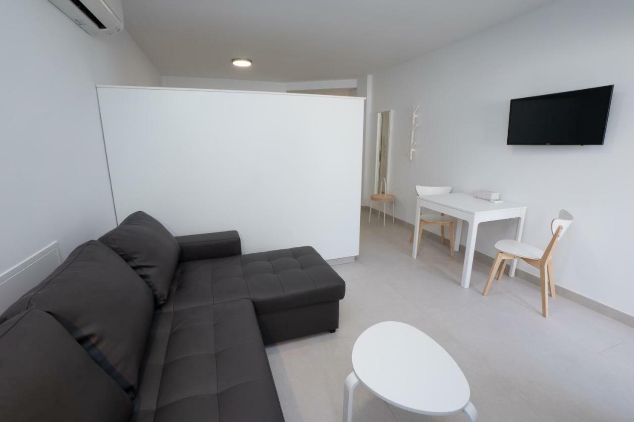 Apartamentos Mombasa 1 Planta نيرخا المظهر الخارجي الصورة