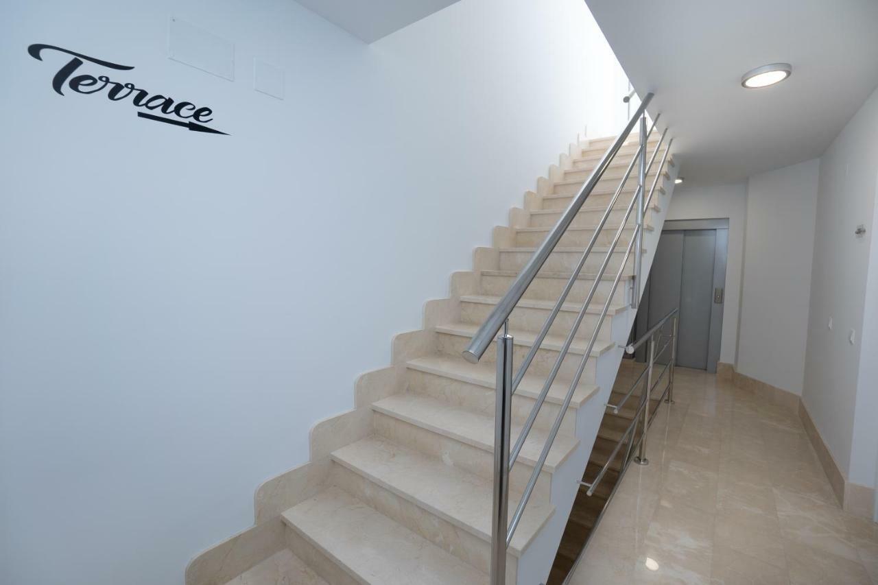 Apartamentos Mombasa 1 Planta نيرخا المظهر الخارجي الصورة
