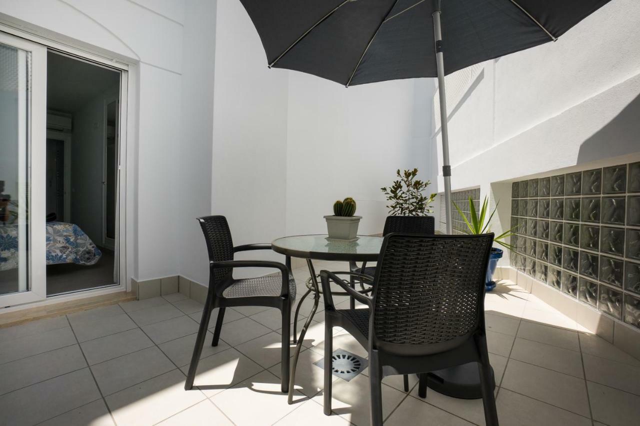 Apartamentos Mombasa 1 Planta نيرخا المظهر الخارجي الصورة