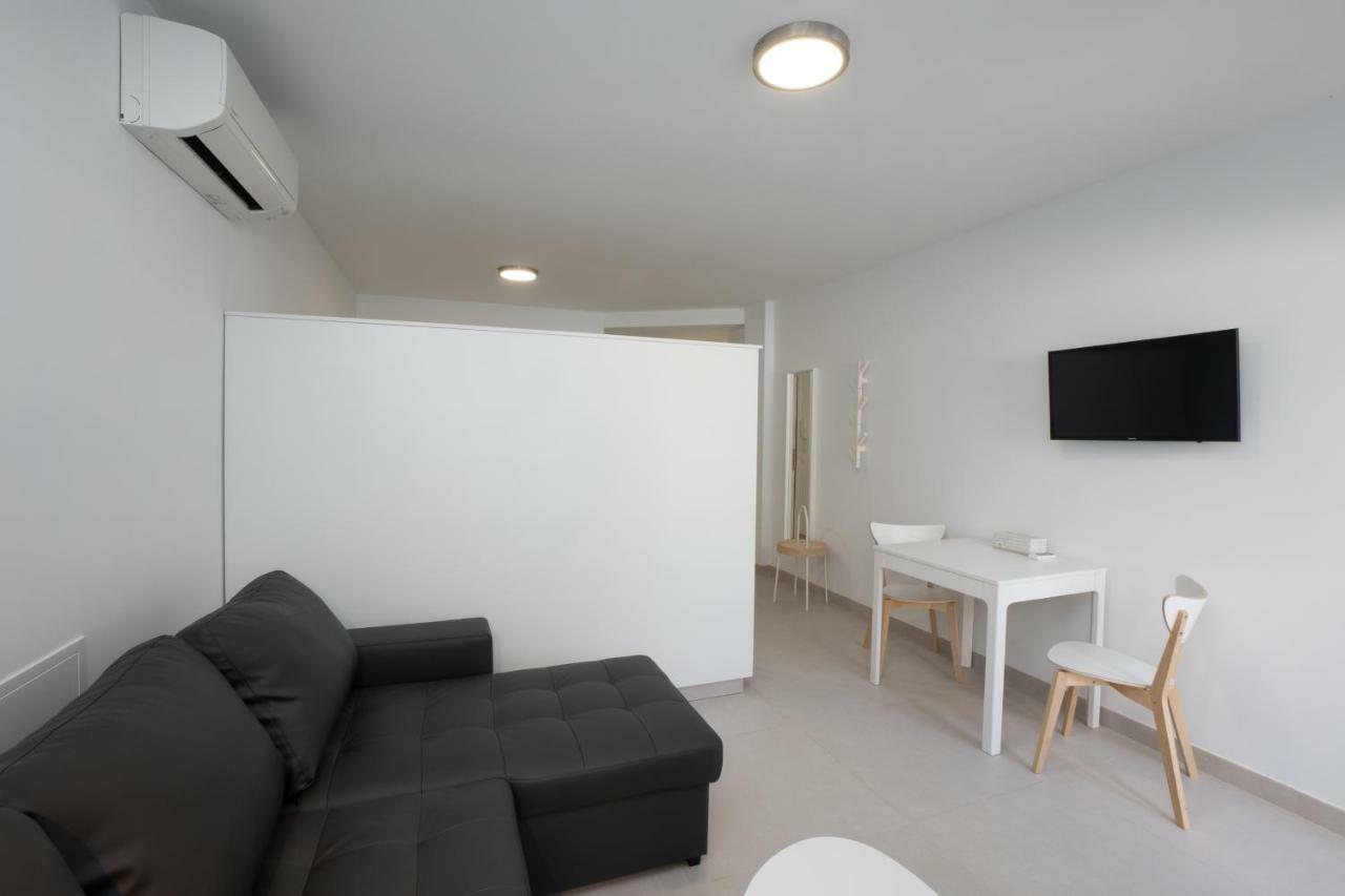 Apartamentos Mombasa 1 Planta نيرخا المظهر الخارجي الصورة